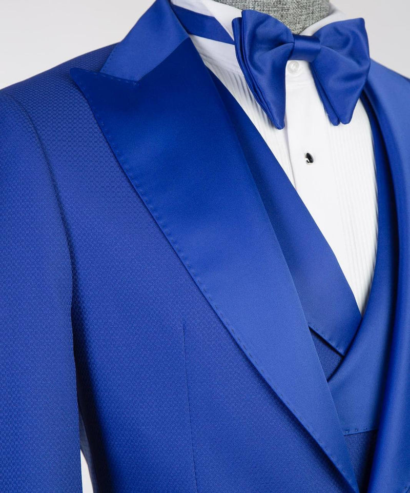 Cambridge Tuxedo Suit