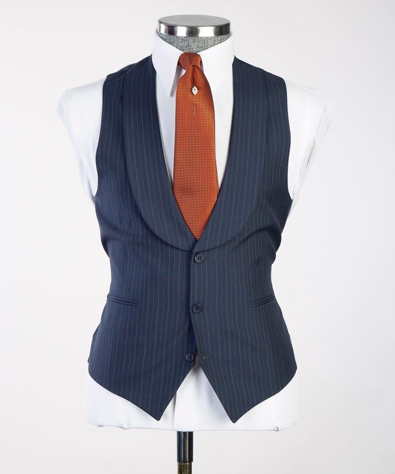 Men’s Striped Business Suit