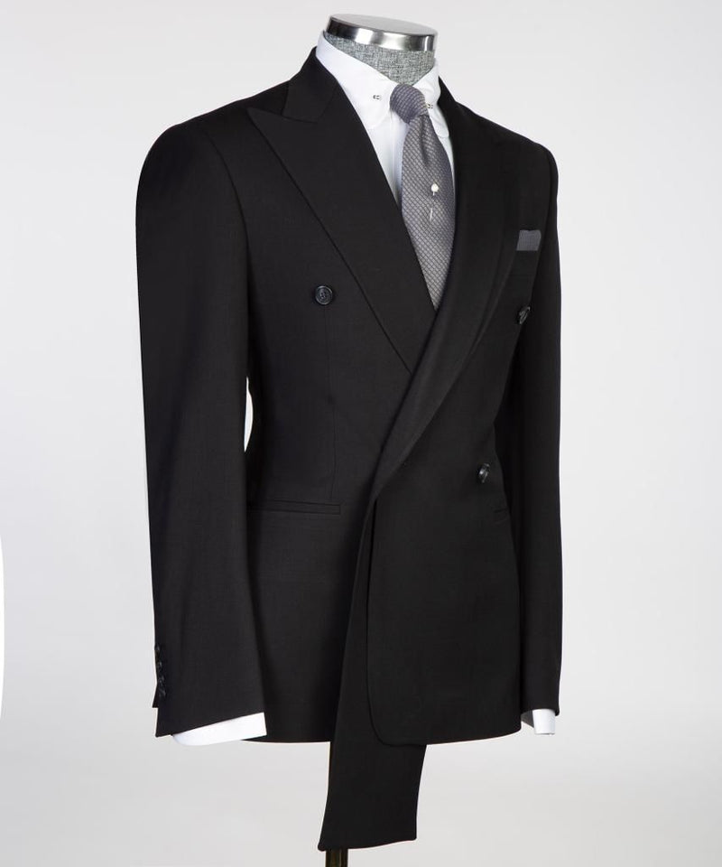 Men’s Plush Black double breasted Suit