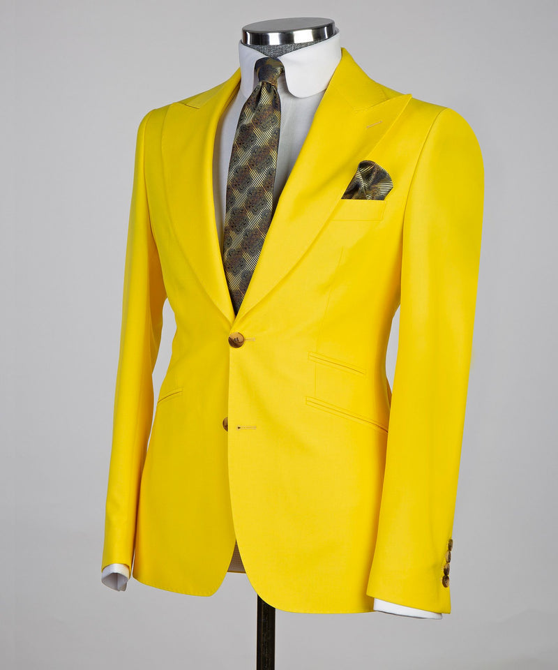 Men’s Yellow three pieces Royal Suit