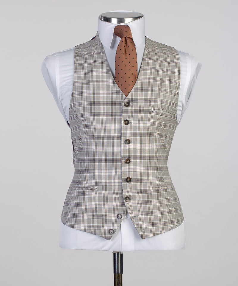 Three pieces Plaid business Suit