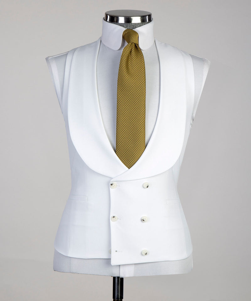 Men’s three pieces White Royal Suit