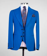 Three-pieces suit