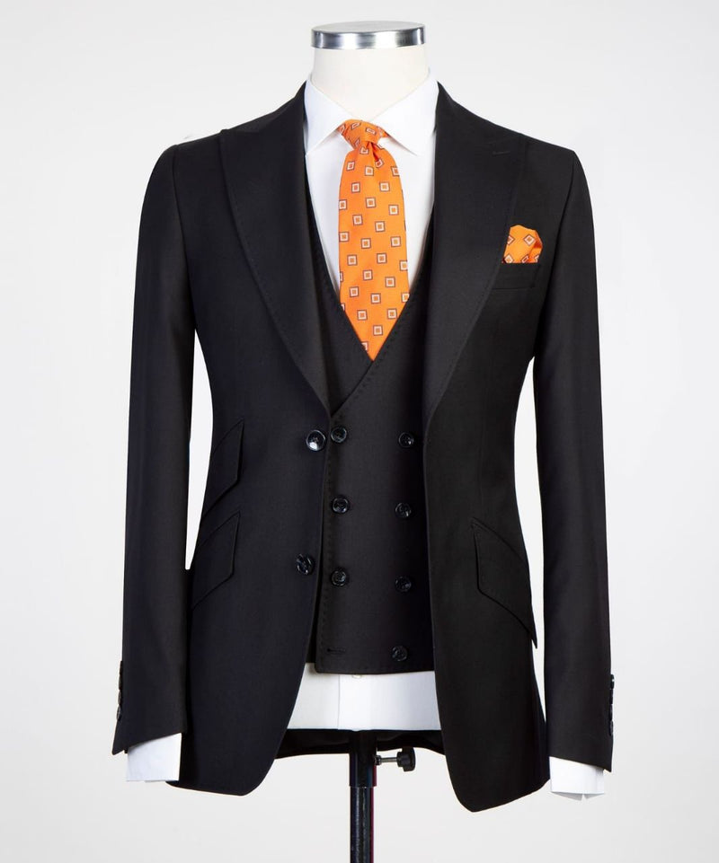 Three-pieces suit